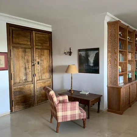 Quetzal Golf & Beach House *